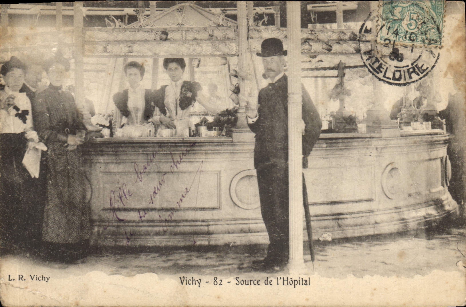 CPA Vichy Source de l'Hopital 