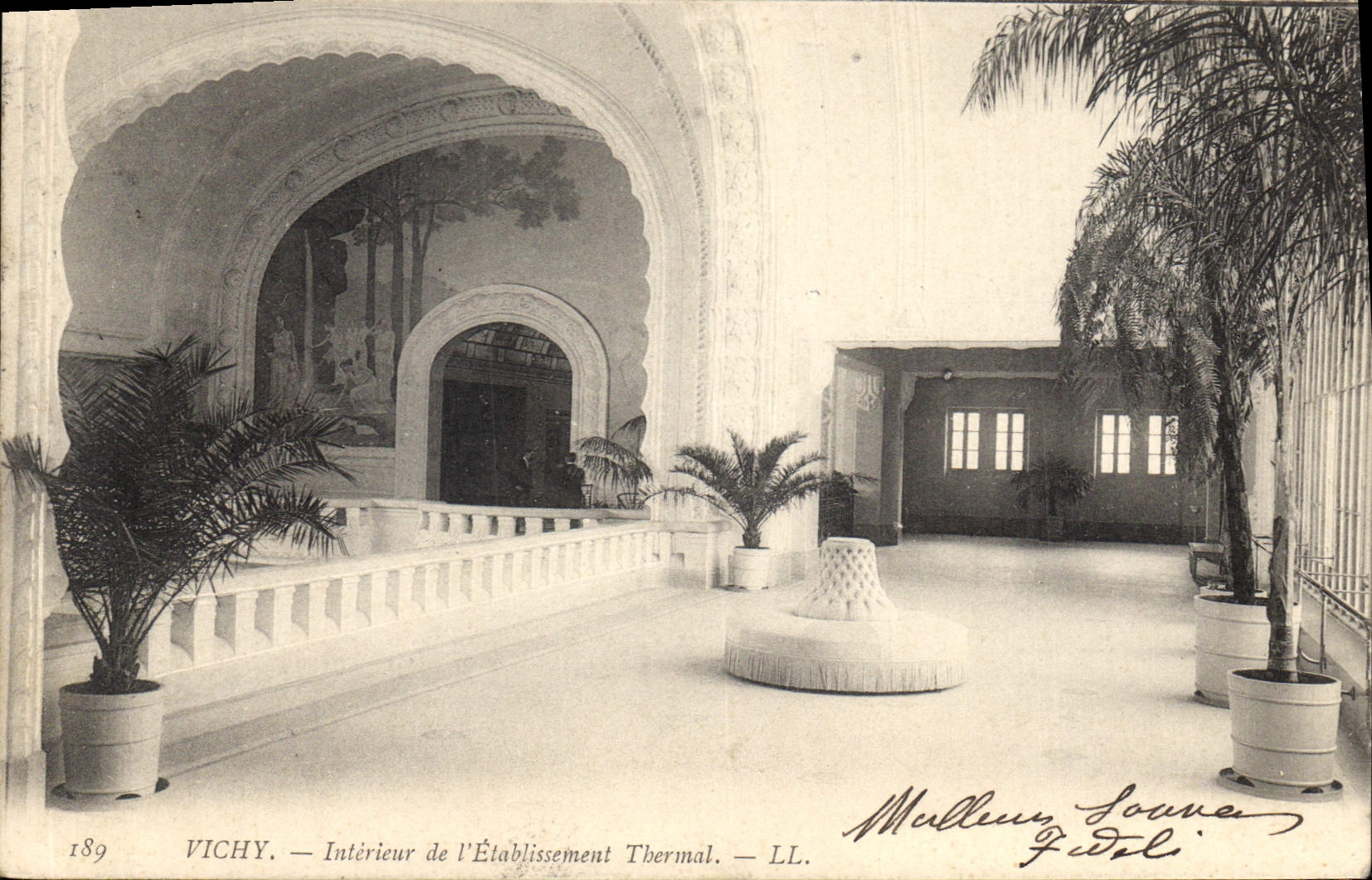 CPA Vichy Interieur de l'Etablissement Thermal 