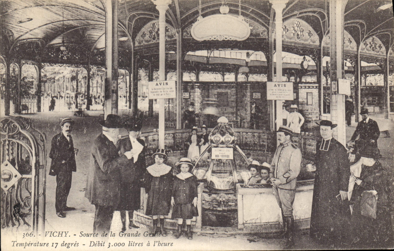 CPA Vichy Source de la Grande Gentle 