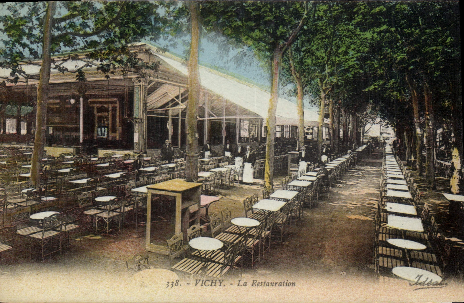 CPA Vichy La Restauration 