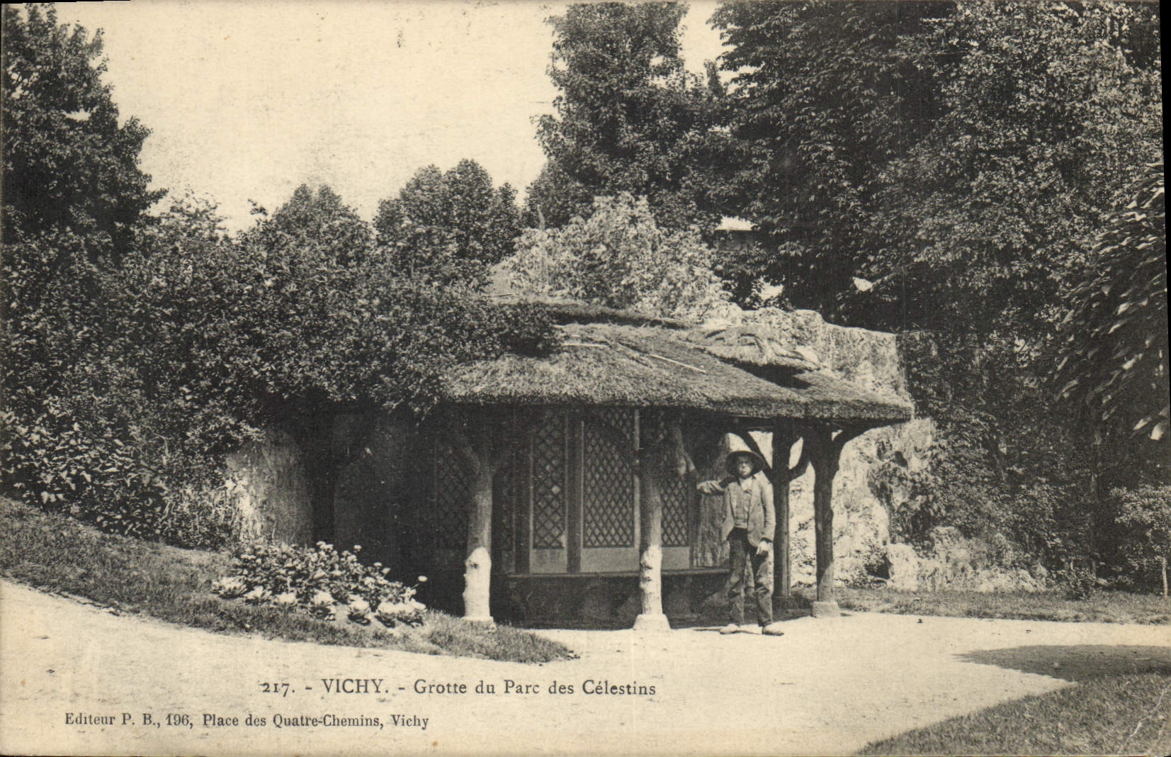 CPA Vichy Grotte du Parc des Celestins 