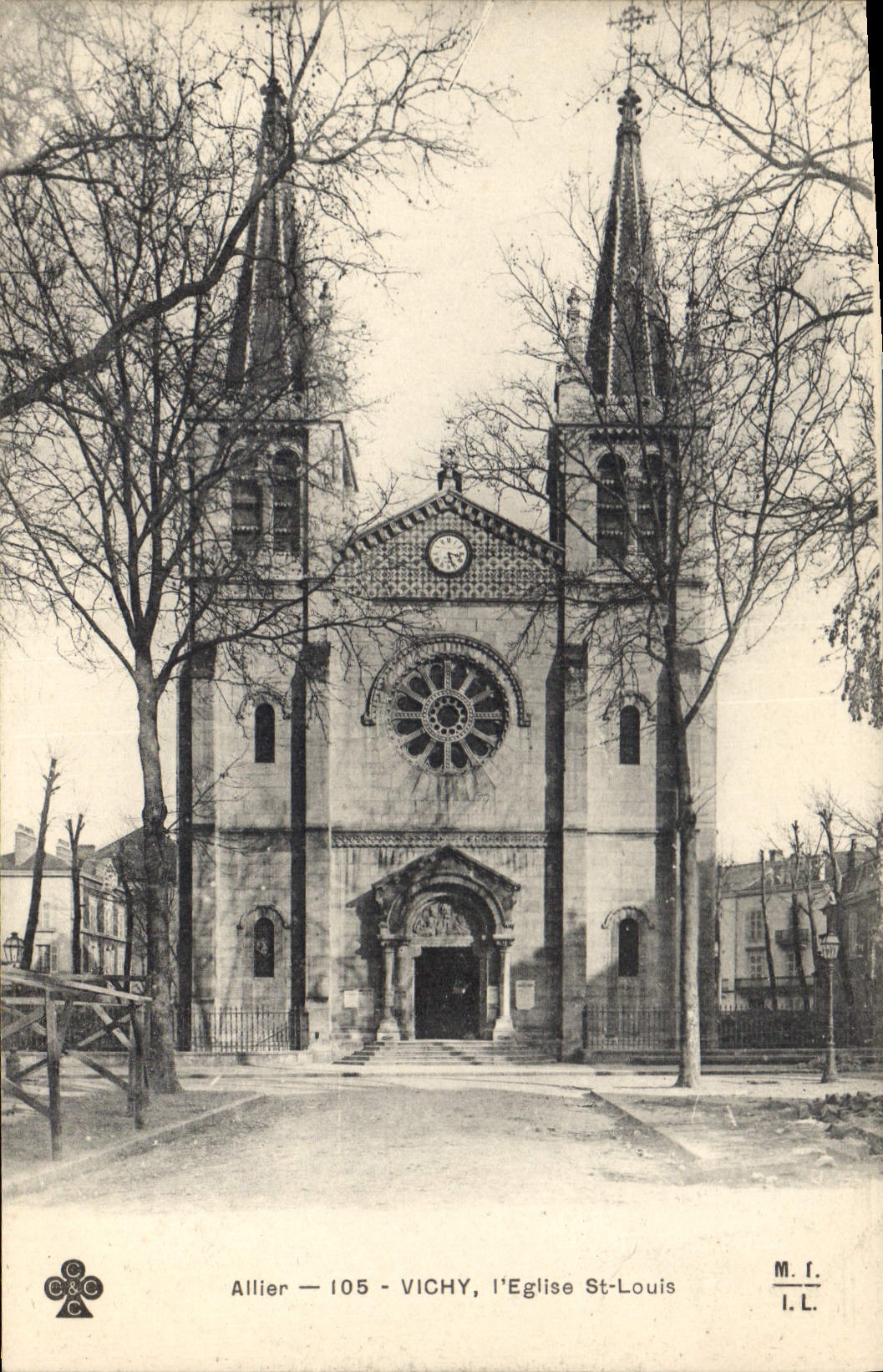 CPA Vichy L'Eglise St Louis 