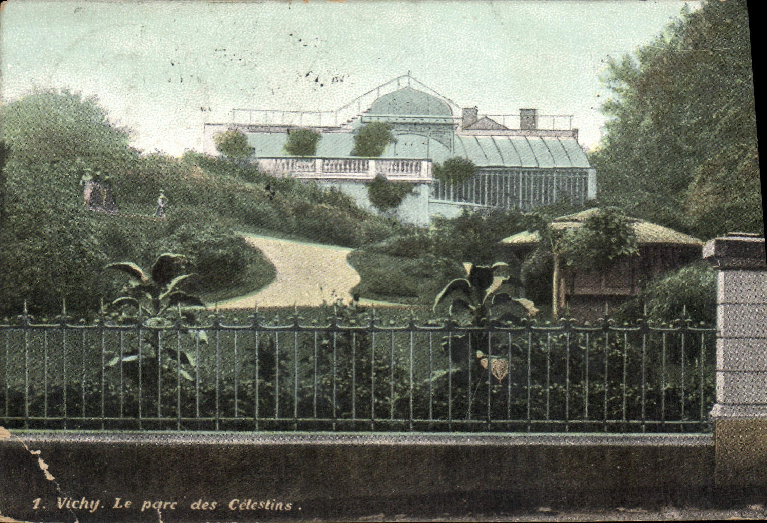 CPA Vichy Le parc des Celestins 