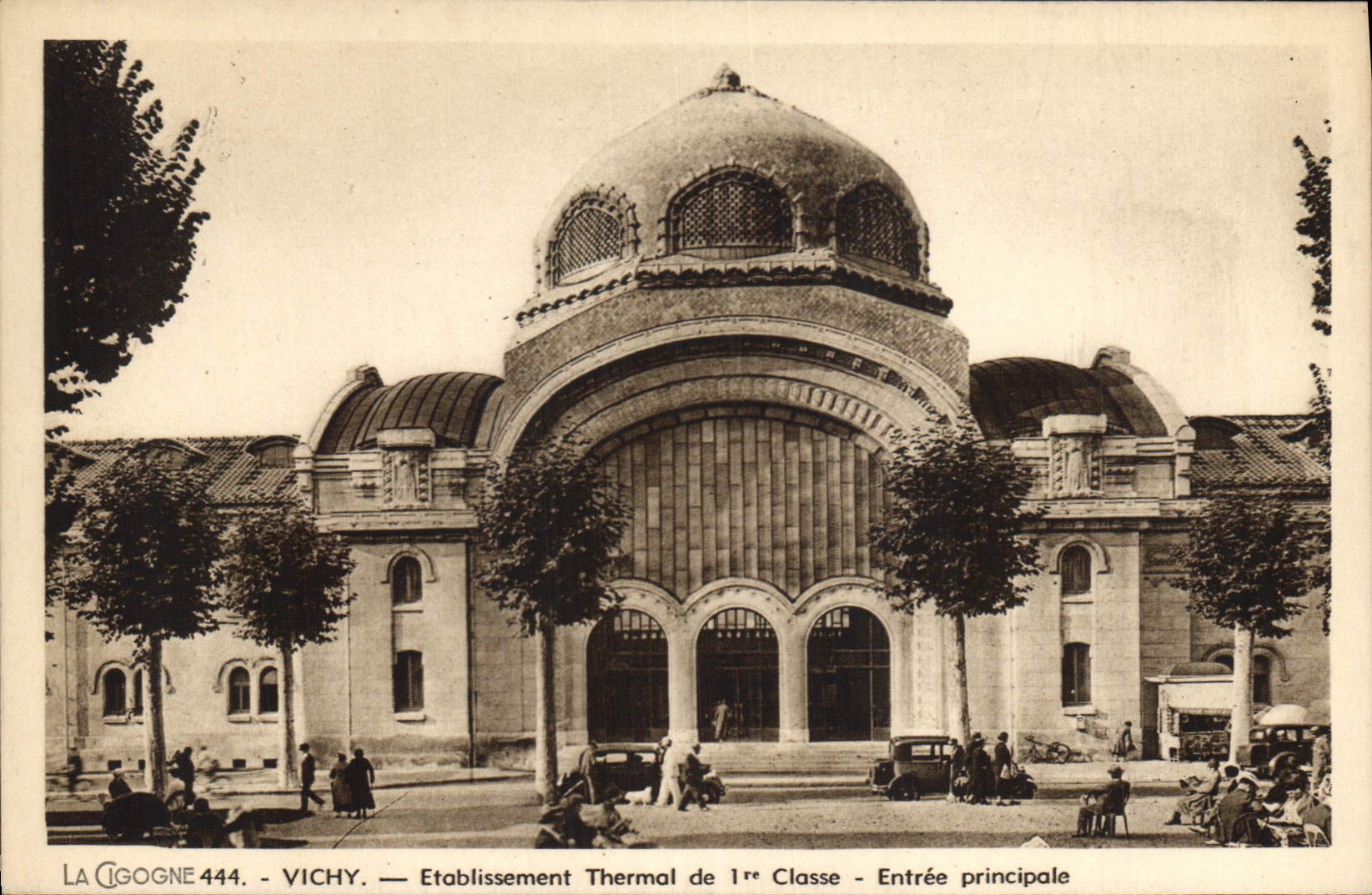 CPA Vichy Etablissement Thermal de 1 classe Entree principale 