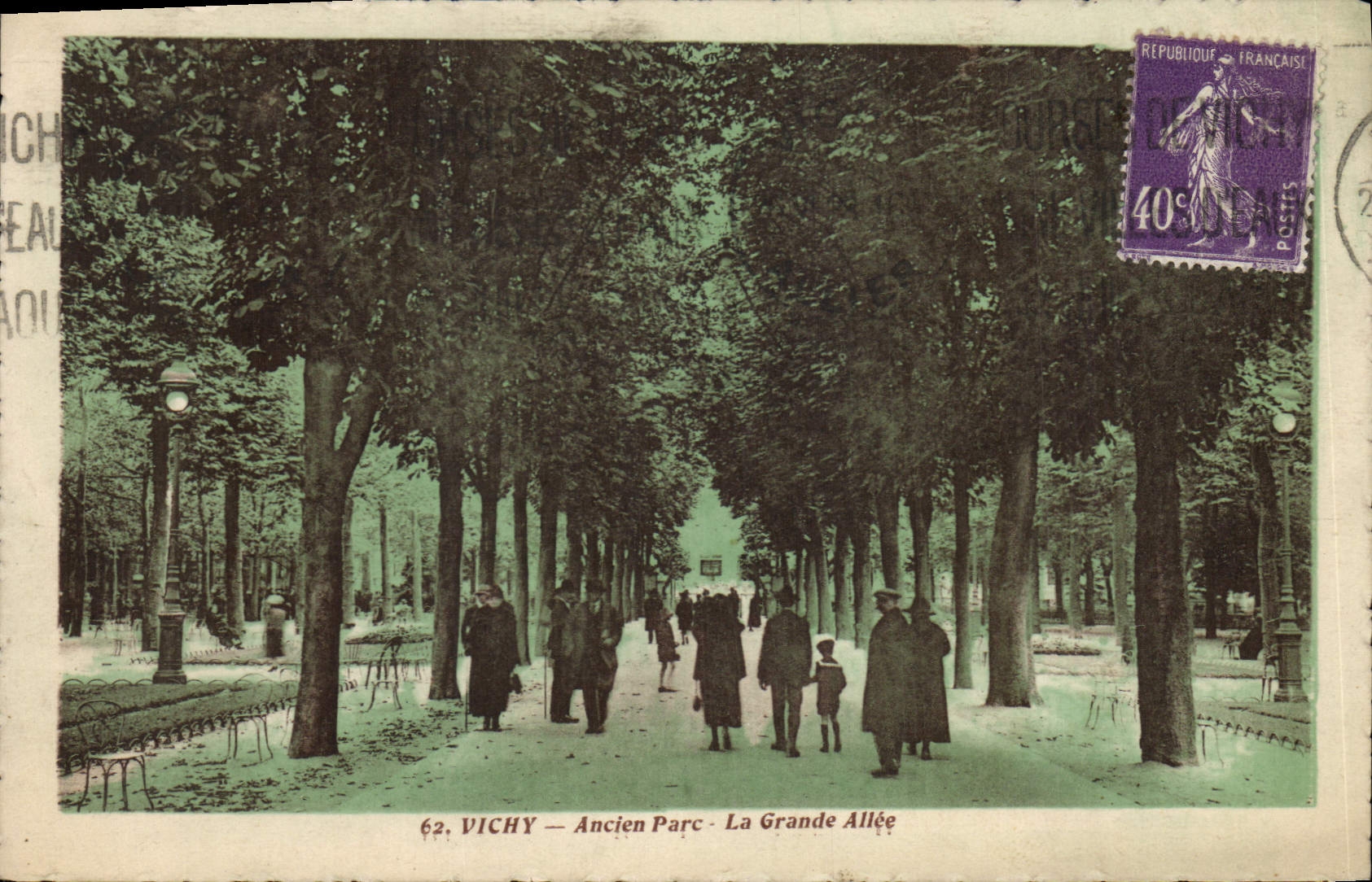 CPA Vichy Ancien Parc La Grande Allee 
