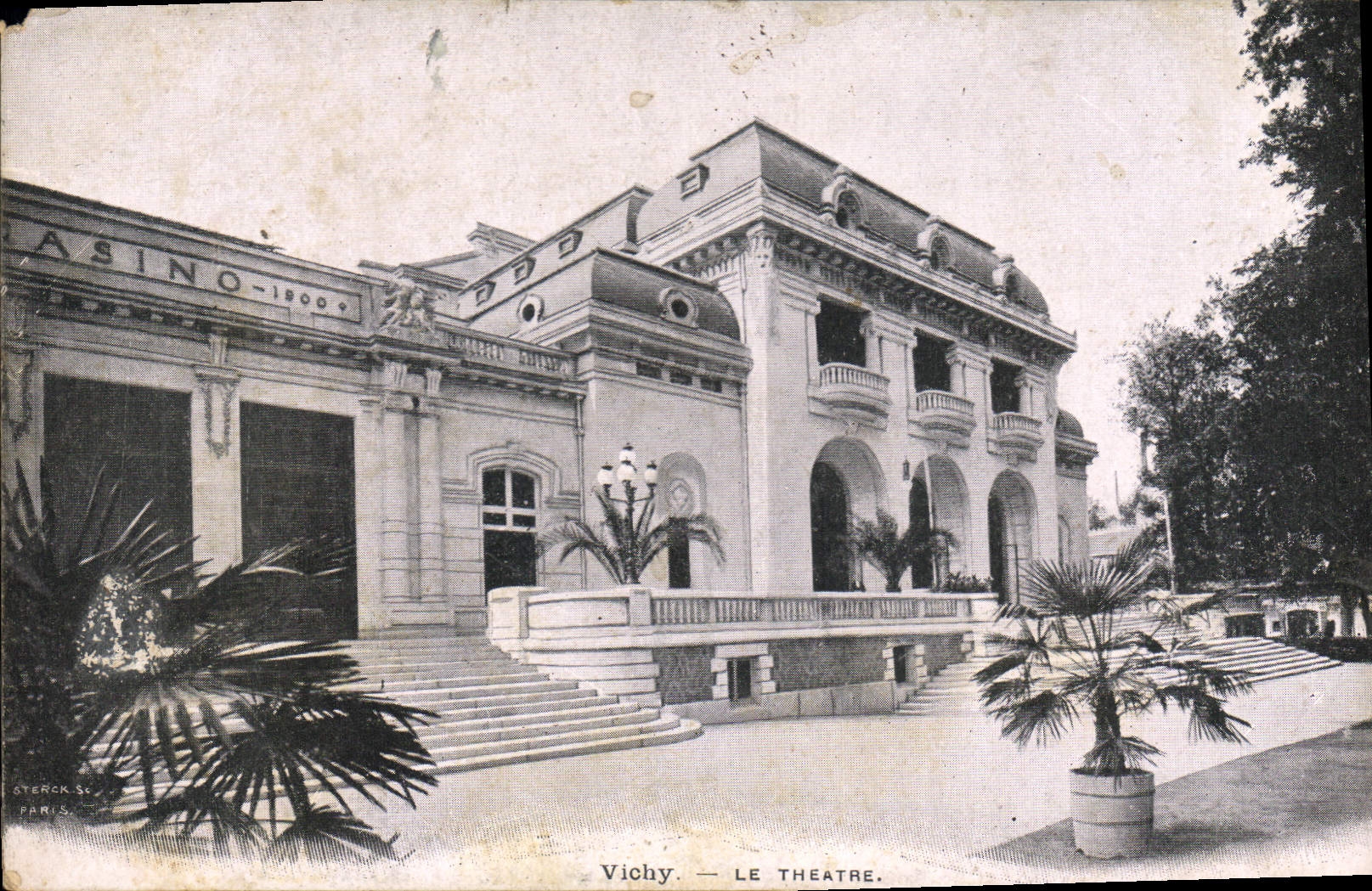 CPA Vichy Le Theatre 