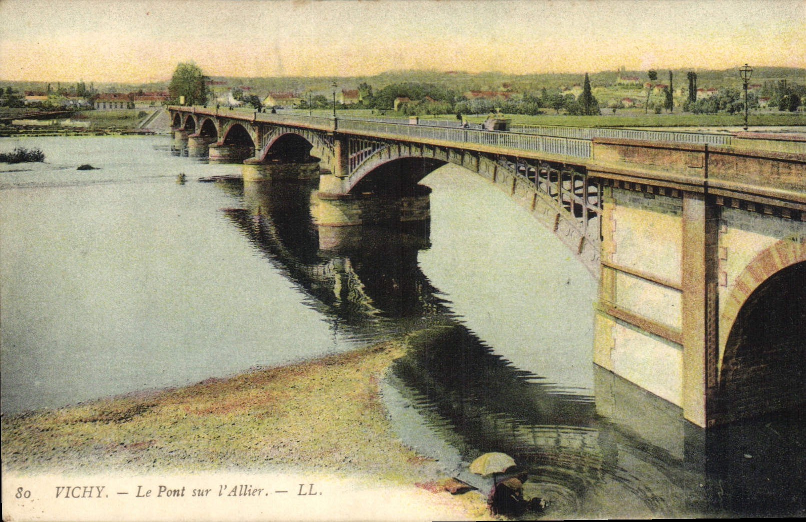 CPA Vichy Le Pont sur l'Allier 