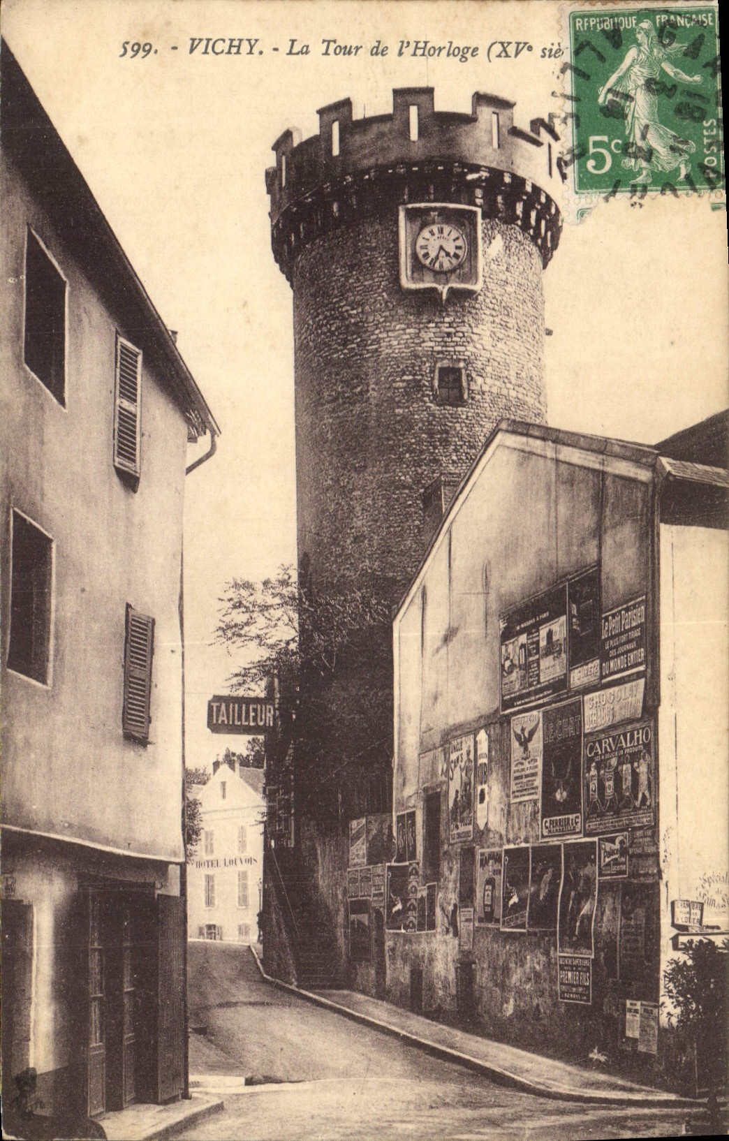 CPA Vichy La Tour de l'Horloge 