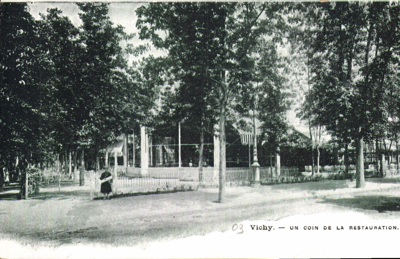 CPA Vichy Un coin de la Restauration 