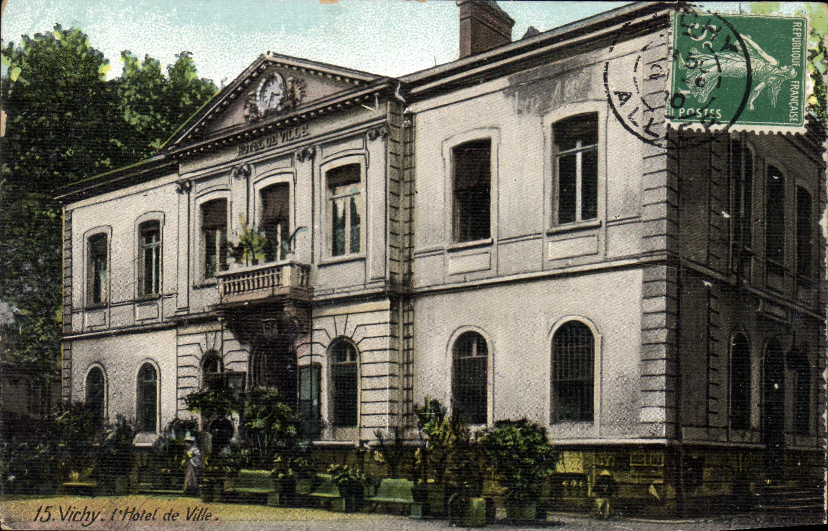 CPA Vichy l'Hotel de Ville 