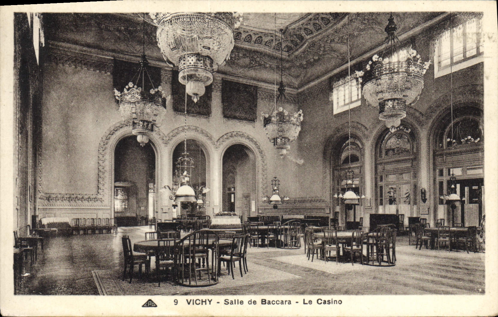 CPA Vichy Salle de Baccara Le Casino 