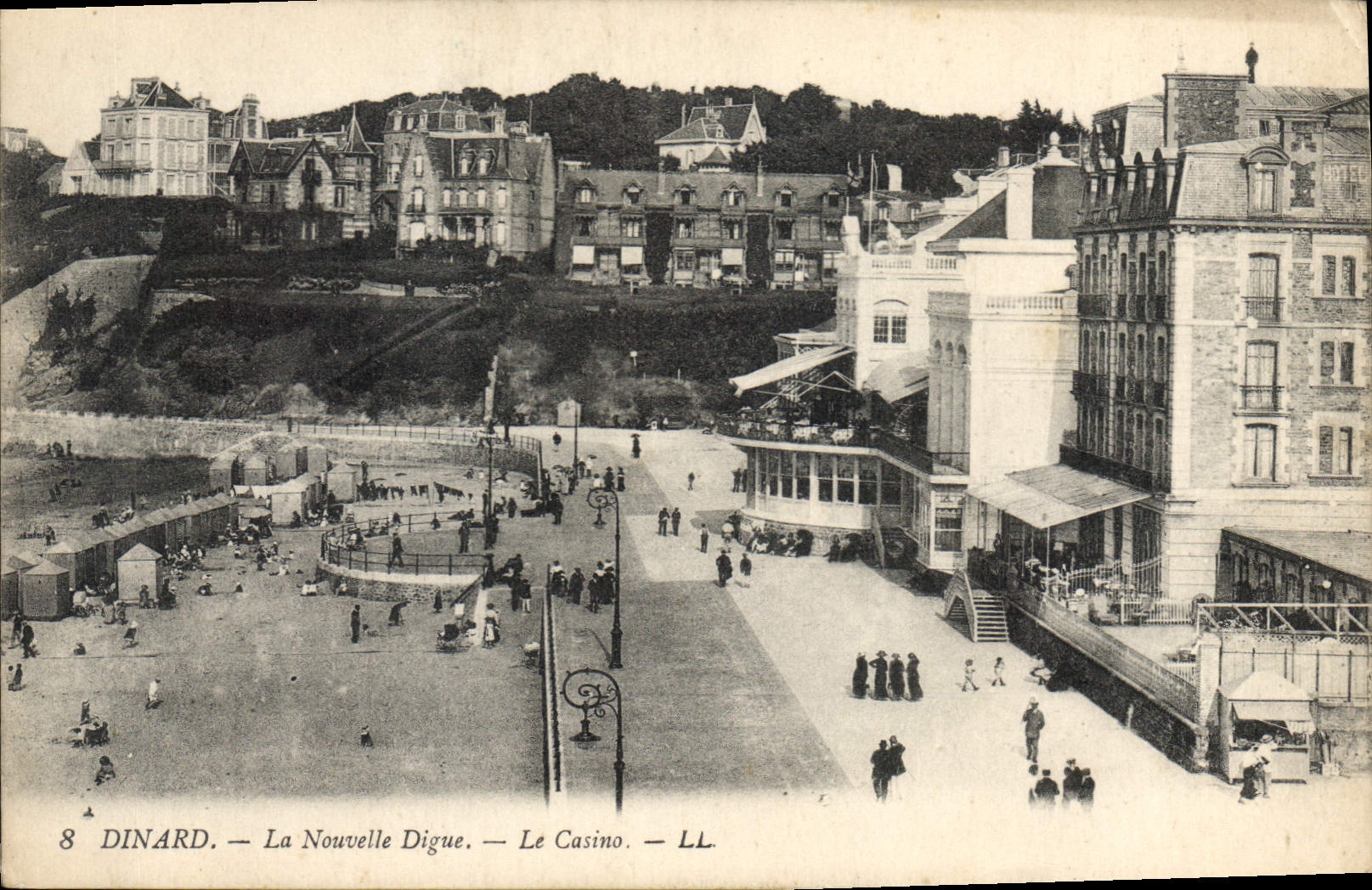 CPA Dinard La Nouvelle Digue Le Casino 