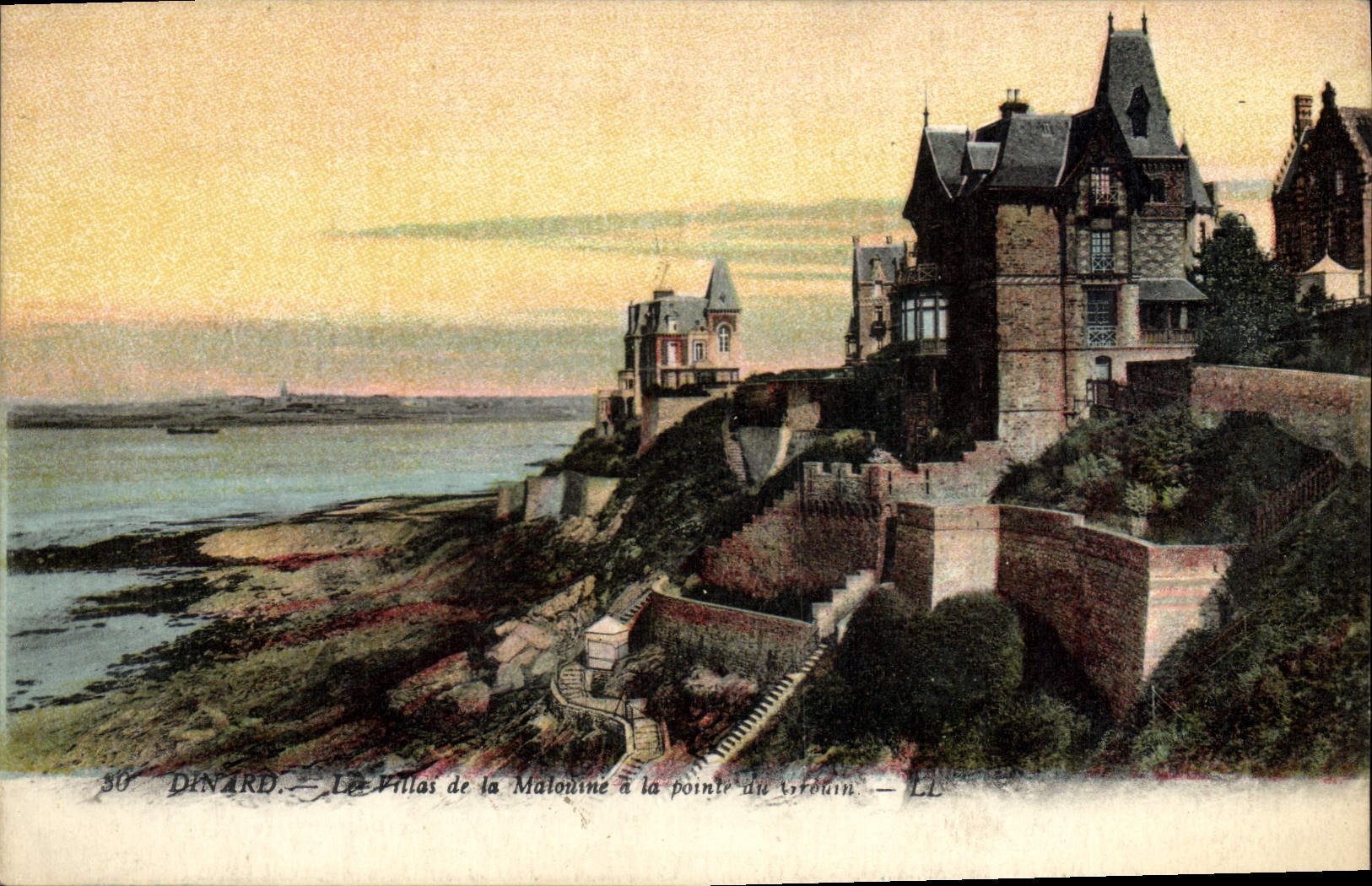 CPA Dinard Les Villas de la Malouine 