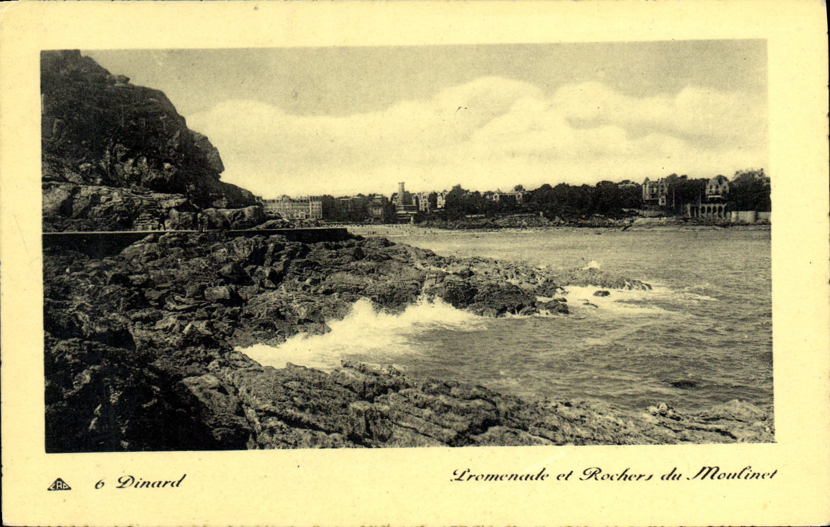 CPA Dinard Promenade et Rochers du Moulinet 