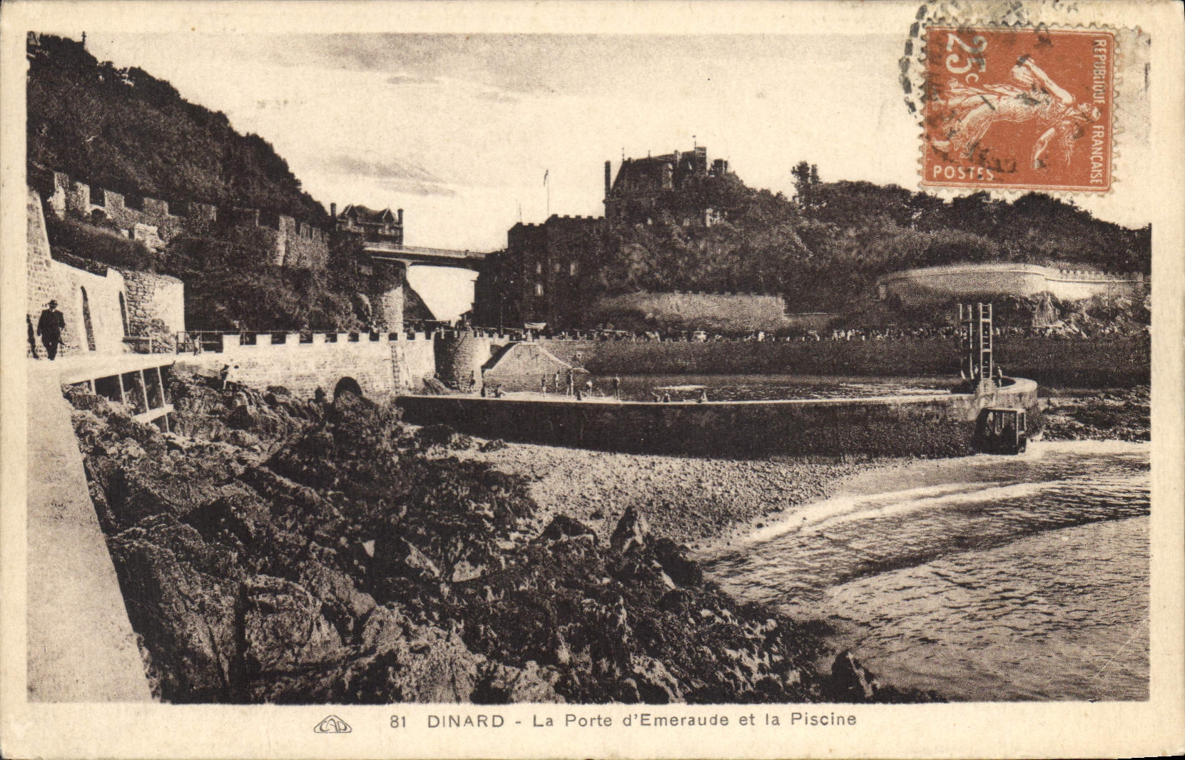 CPA Dinard La Porte d'Emeraude et la Piscine 