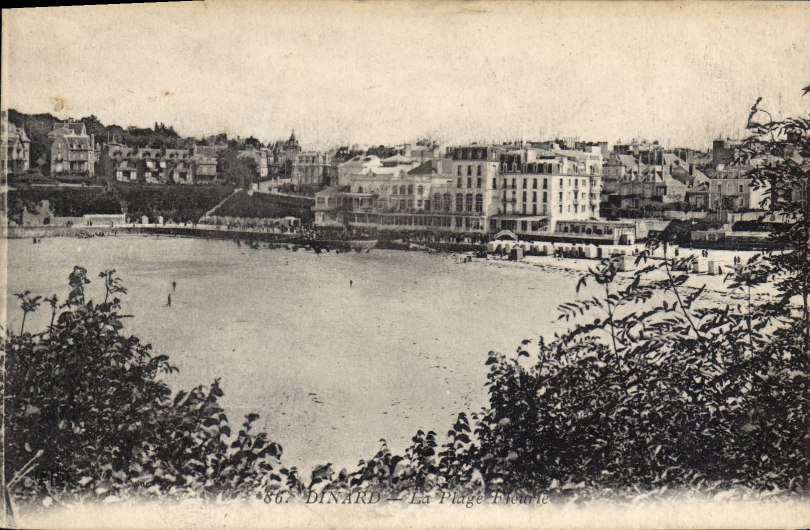 CPA Dinard La Plage Fleurie 