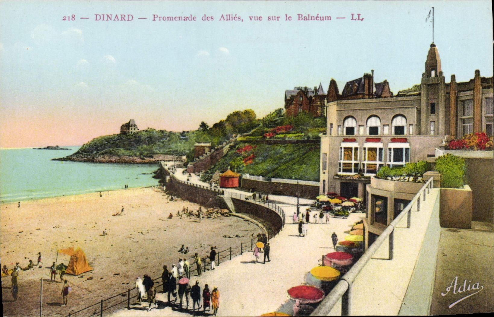 CPA Dinard Promenade des Allies vue sur le Balneum 