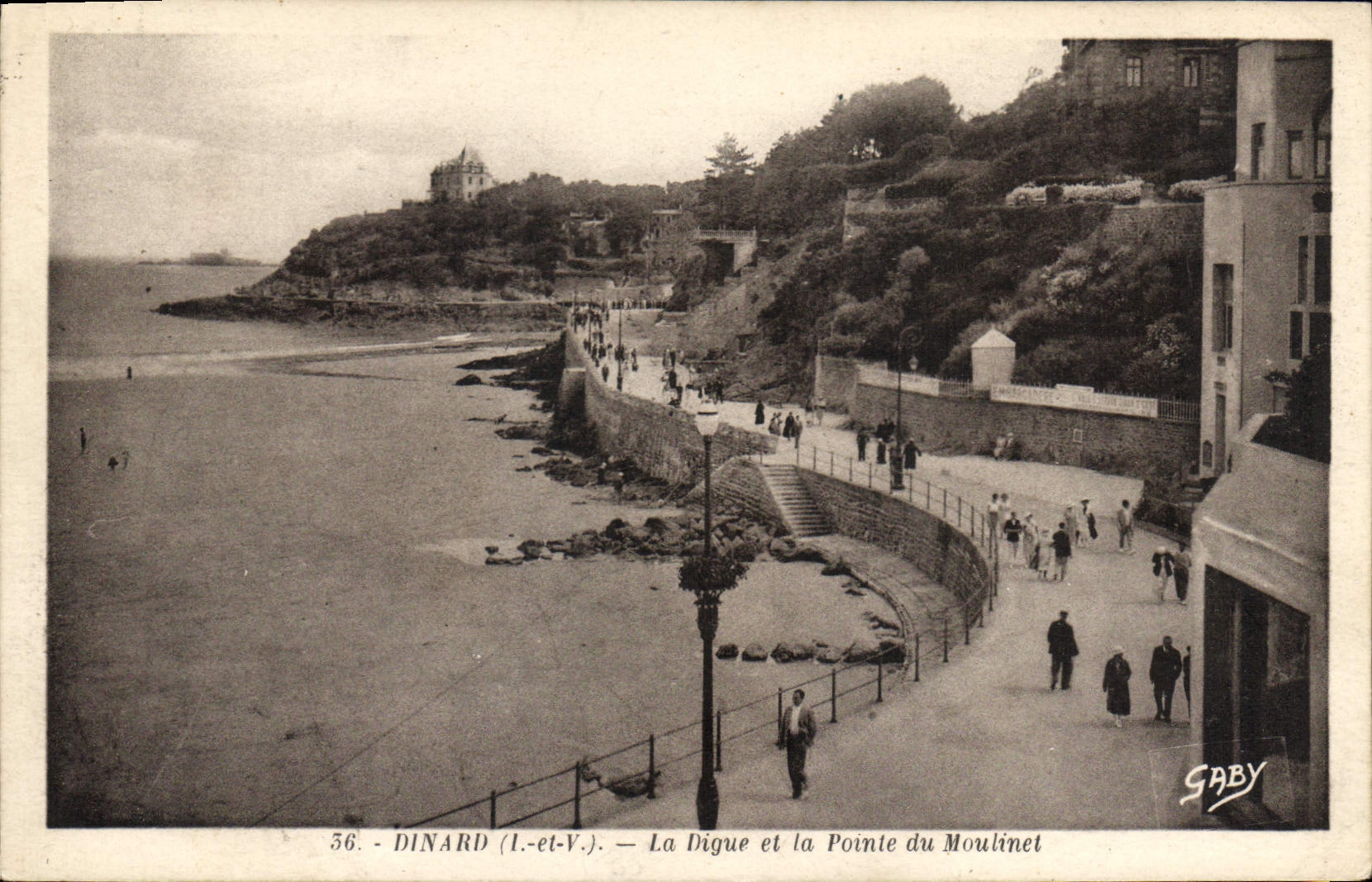 CPA Dinard I et V La Digue et la Pointe du Moulinet 