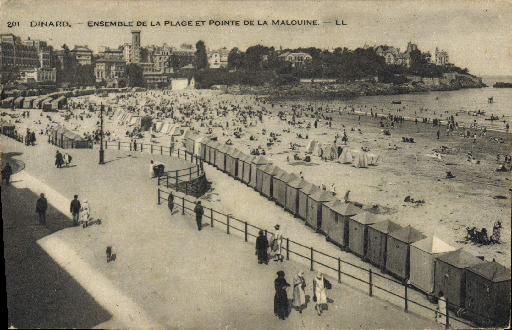 CPA Dinard Ensemble de la Plage et Pointe de la Malouine