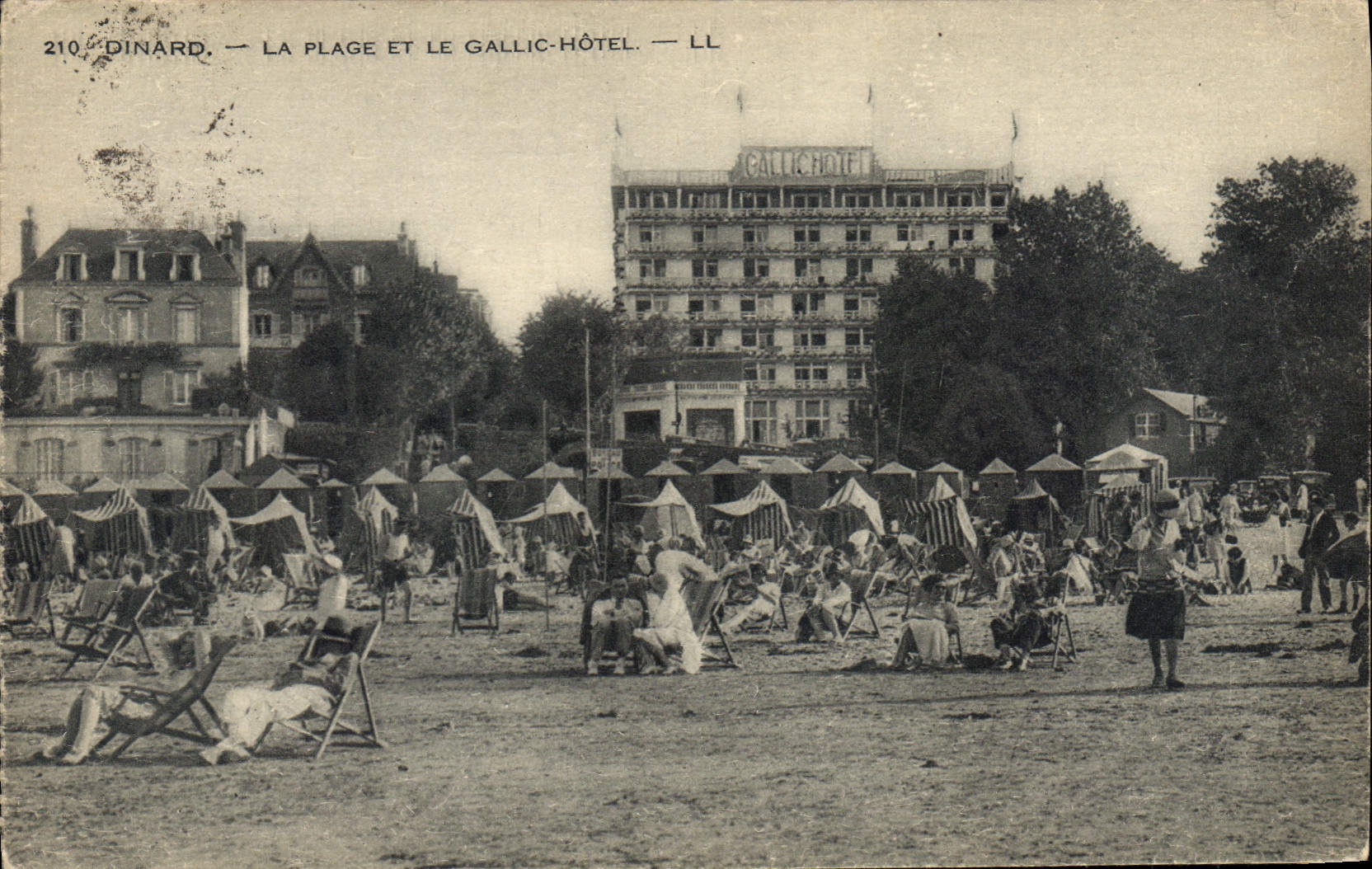 CPA Dinard La Plage et le Gallic Hotel 