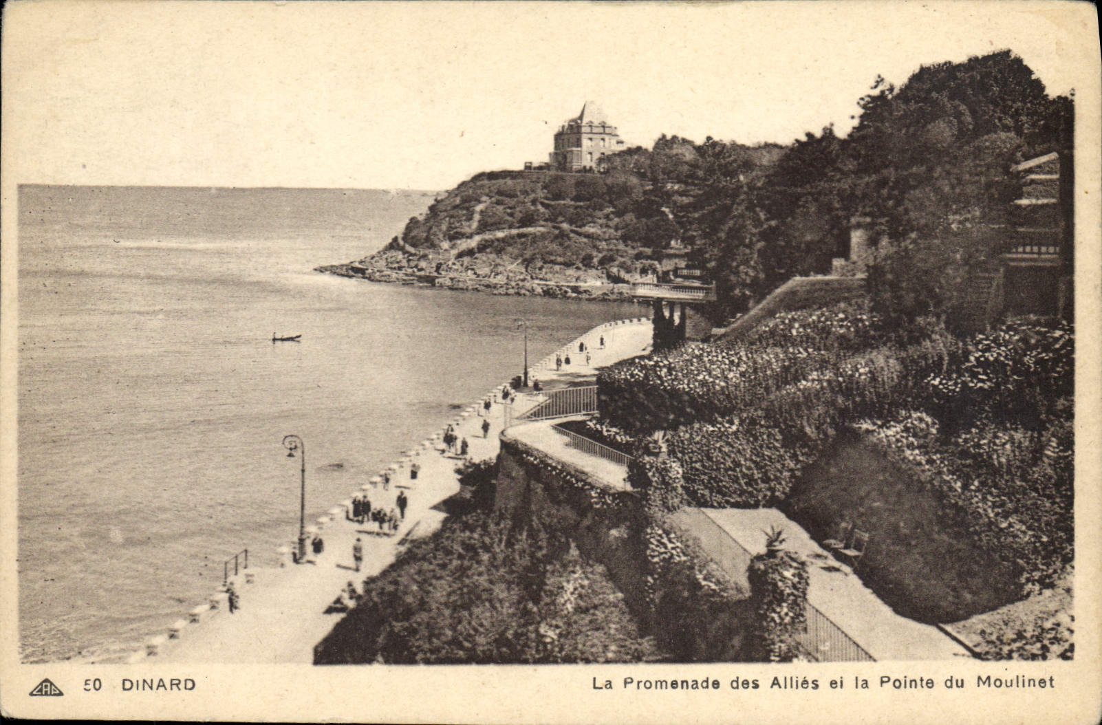 CPA Dinard La Promenade des Allies et la Pointe du Moulinet