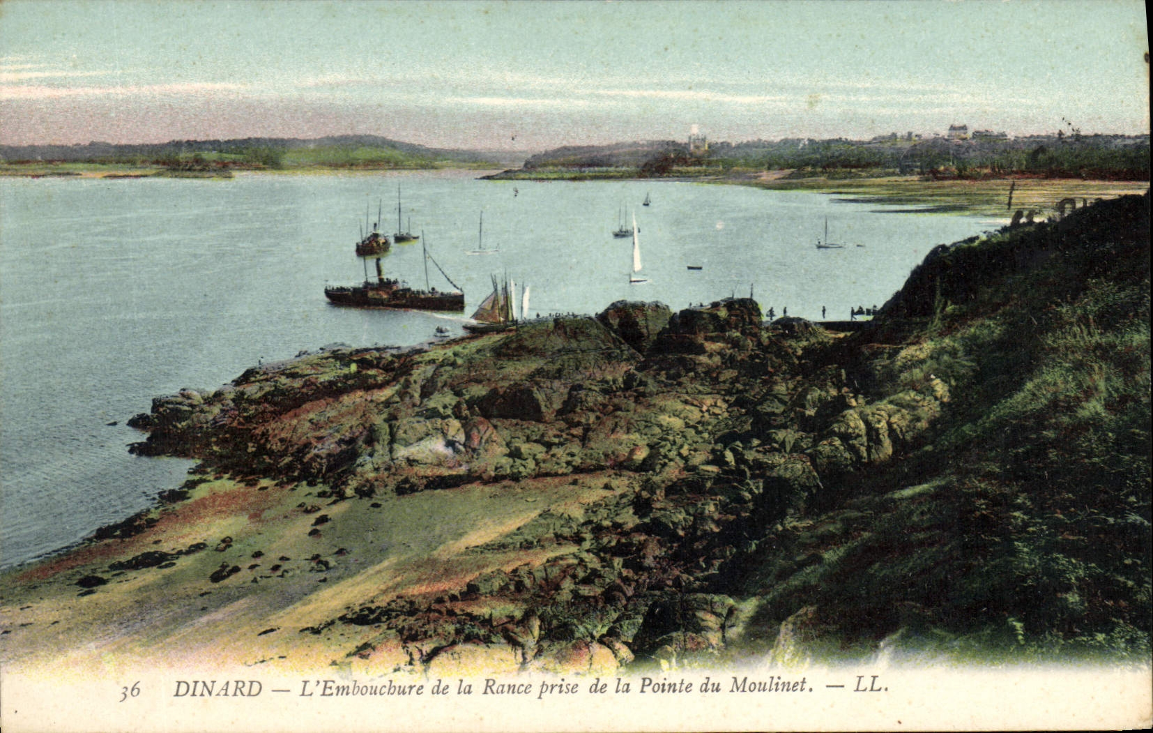 CPA Dinard L'Embouchure de la Rance prise de la Pointe du Moulinet 