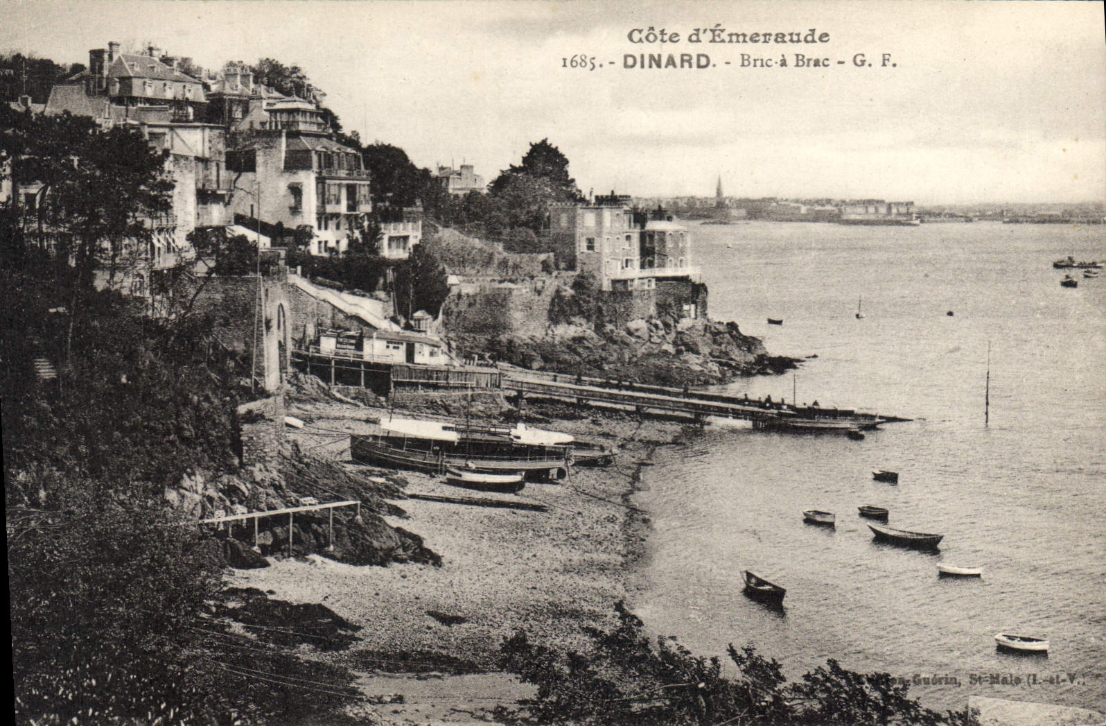 CPA Cote d'Emeraude Dinard Bric a Brac 