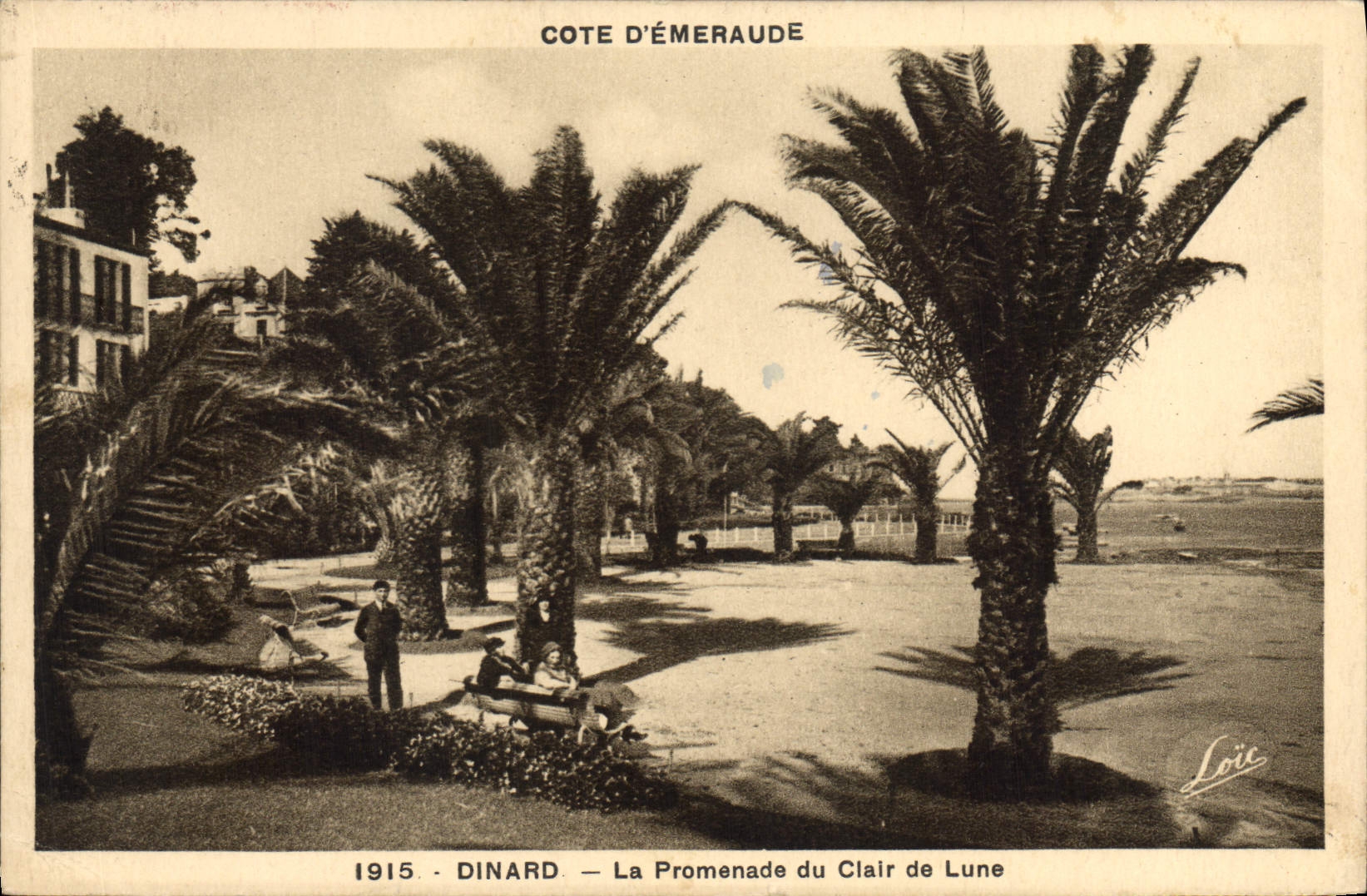 CPA Dinard La Promenade du Clair de Lune 