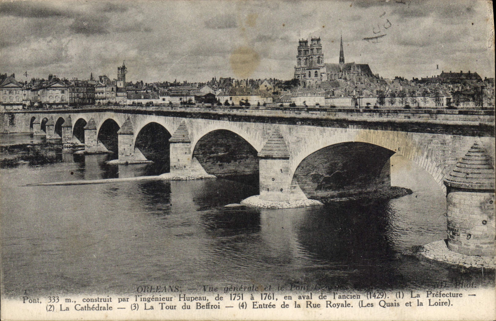 CPA Orleans Vue generale et le Pont 