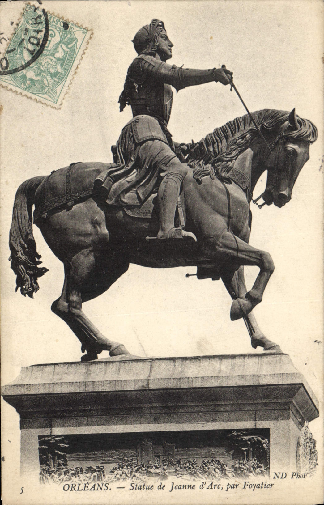 CPA Orleans Statue de Jeanne d'Arc 