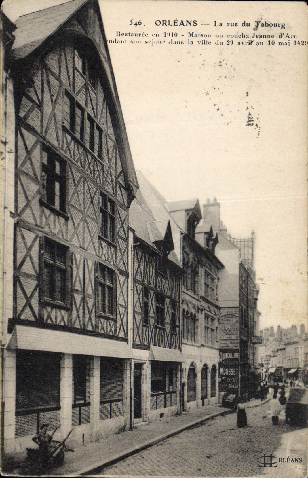 CPA Orleans La rue du Tabourg 