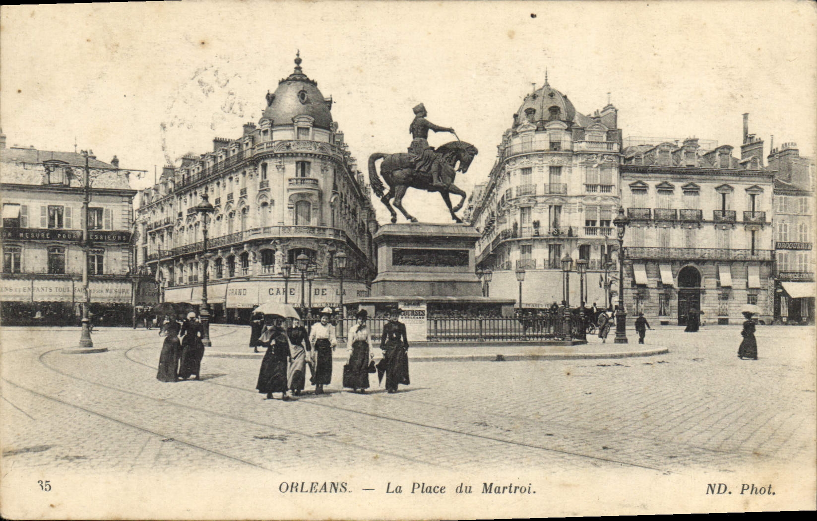 CPA Orleans La Place du Martroi 