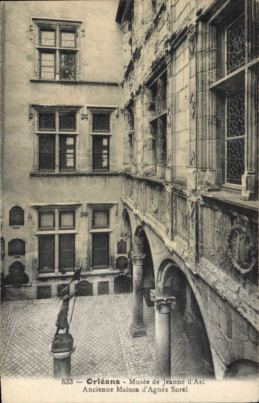 CPA Orleans Musee de Jeanne D'Arc Ancienne Maison d'Agnes Sorel 