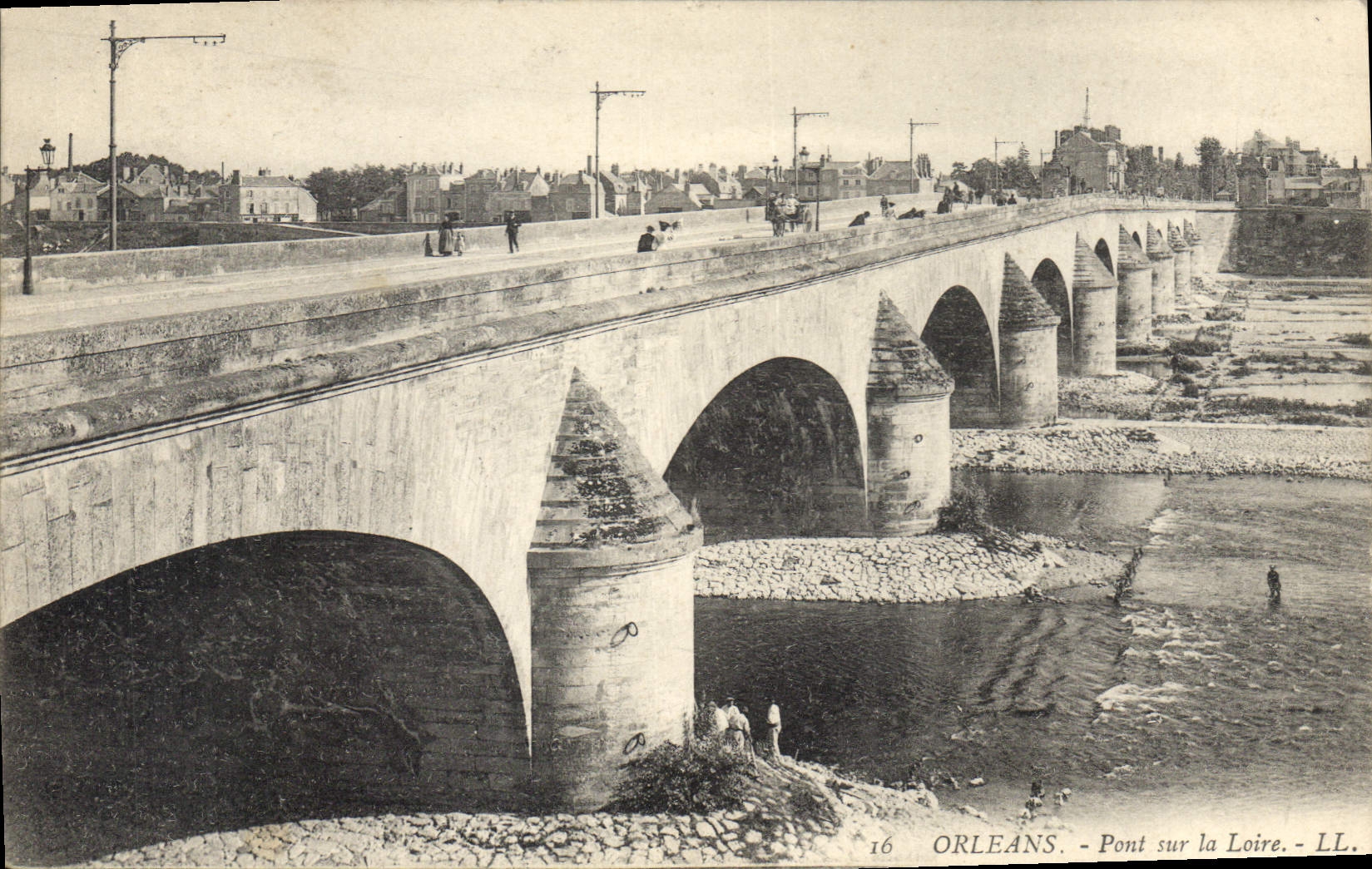 CPA Orleans Pont sur la Loire 