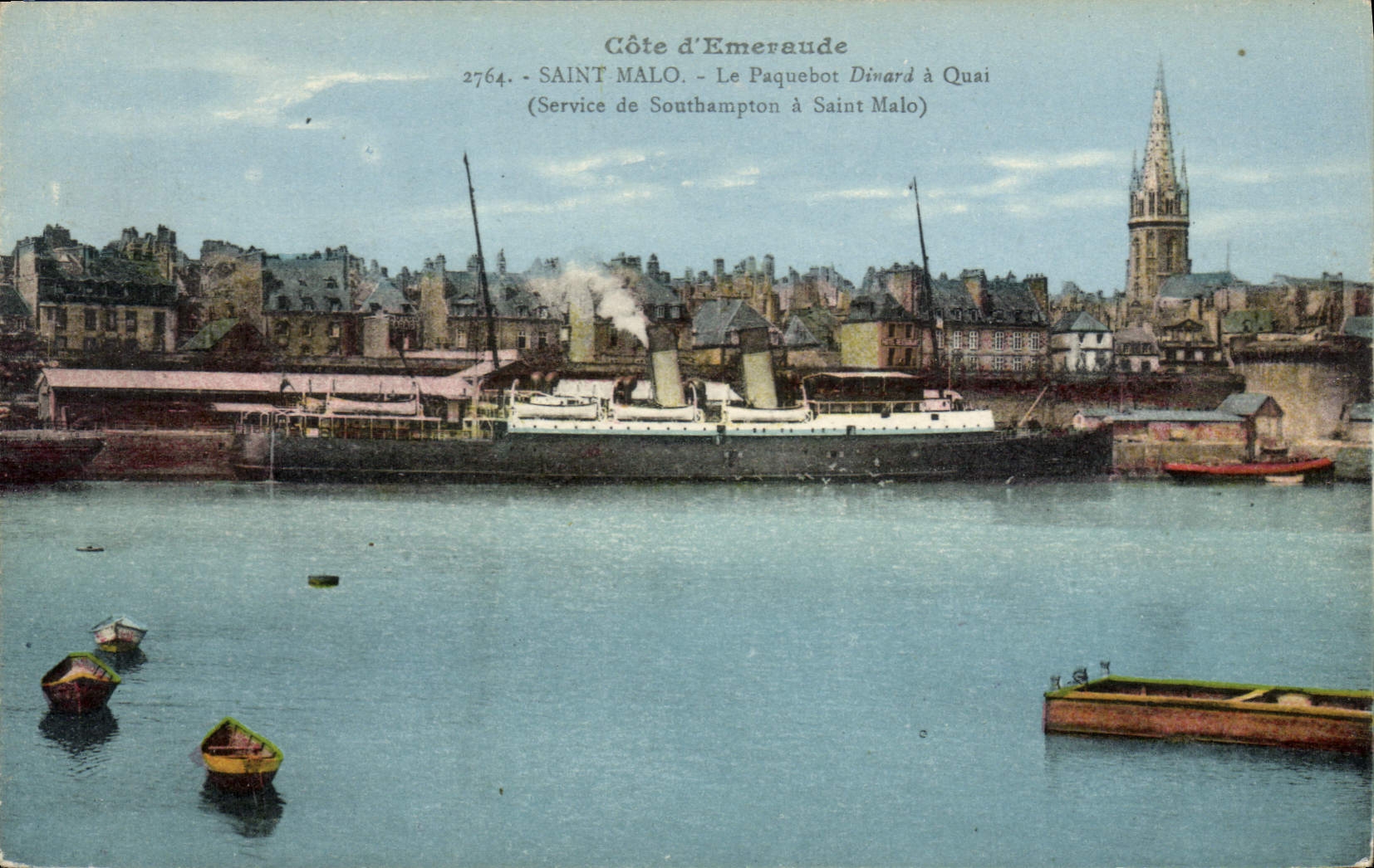CPA La Paquebot Dinard a Quai Cote d'Emeraude Saint Malo Bateau