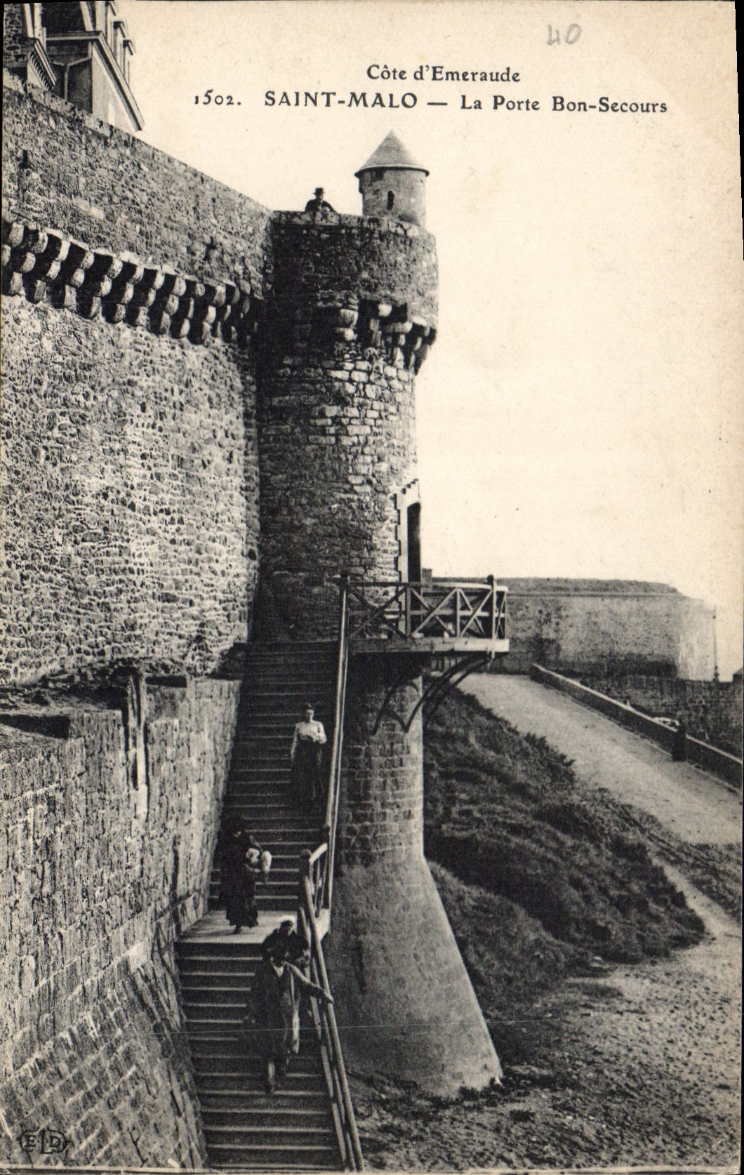 CPA Cote d'Emeraude Saint Malo La Porte Bon Secours 
