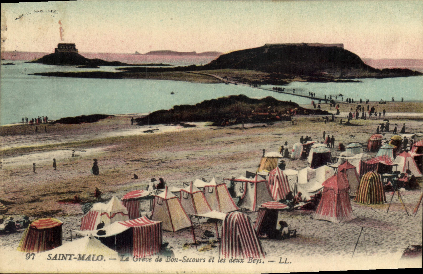 CPA Saint Malo Bon Secours et les deux Beys