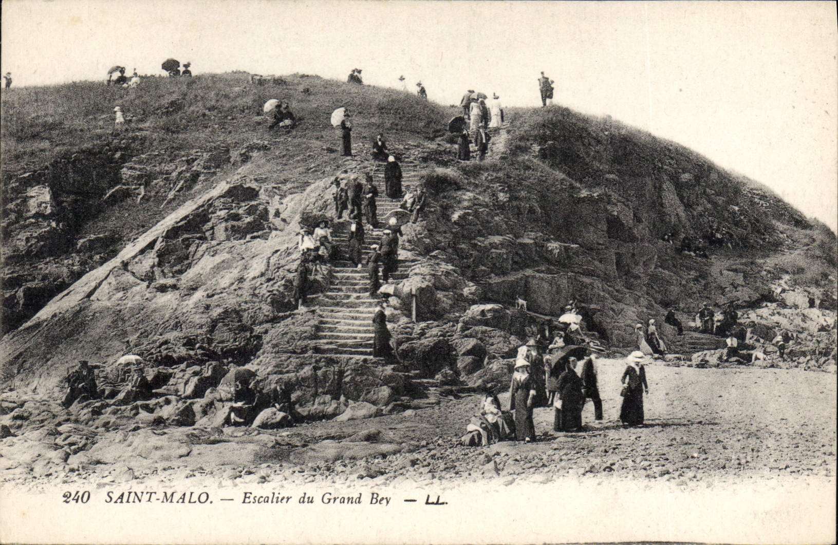 CPA Saint Malo Escalier du Grand Bey