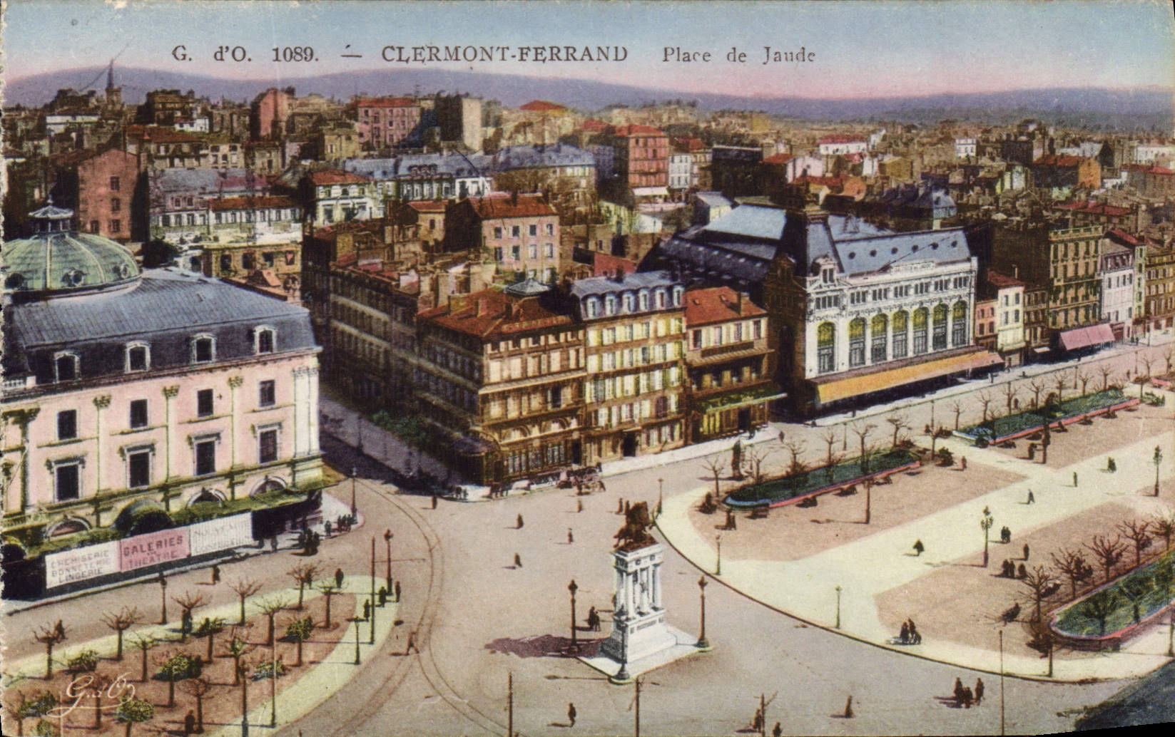 CPA Clermont Ferrand Place de Jaude 