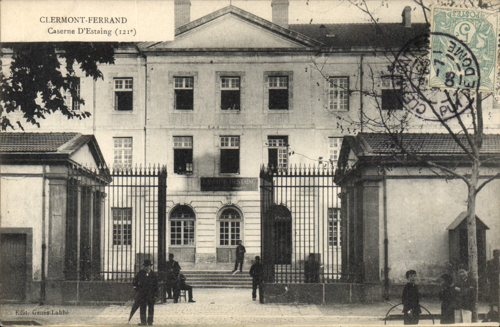 CPA Clermont Ferrand Caserne D'Estaing