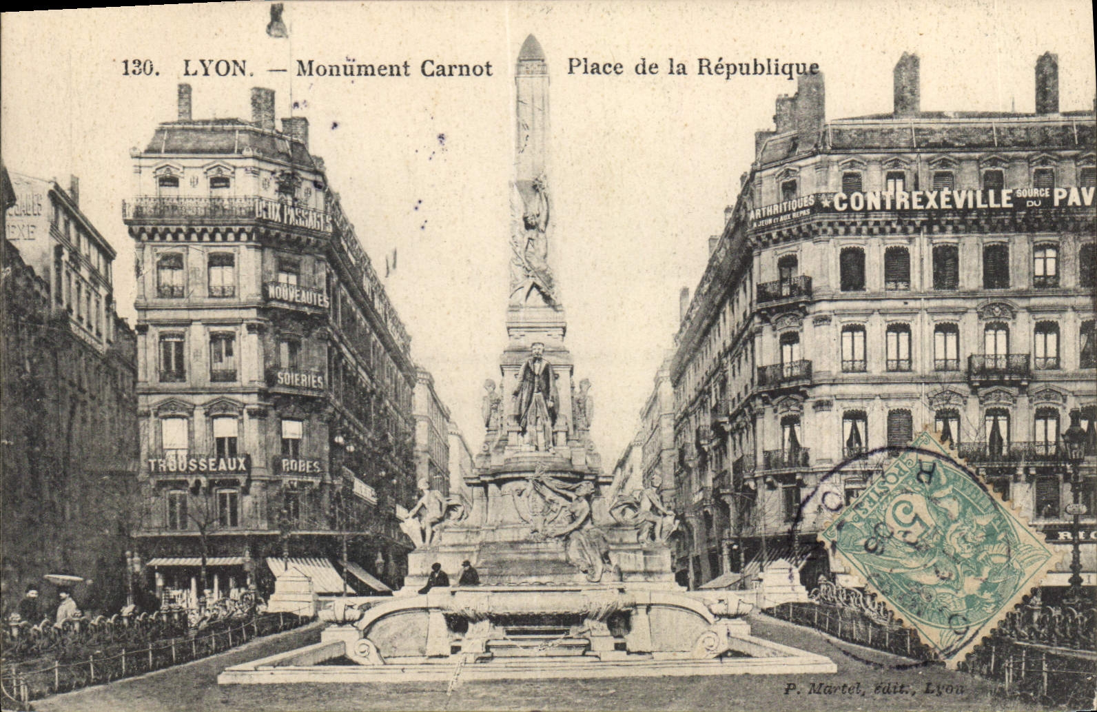 CPA Lyon Monument Carnot Place de la Republique