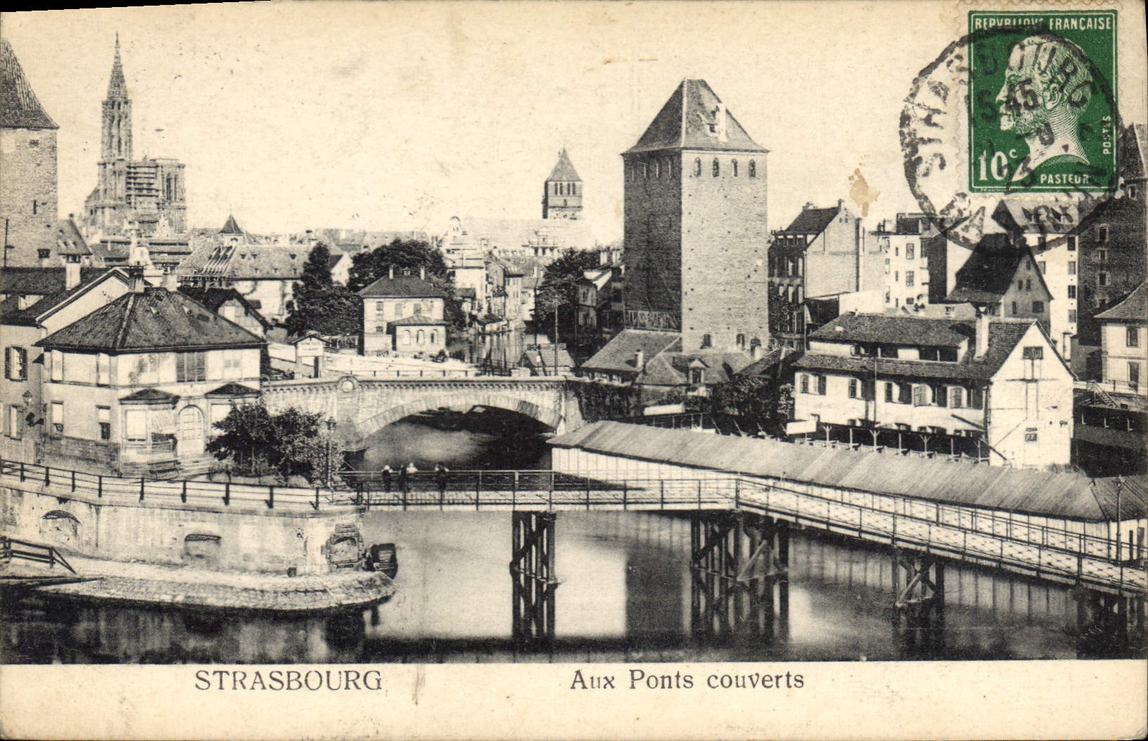CPA Strasbourg Aux Ponts couverts 