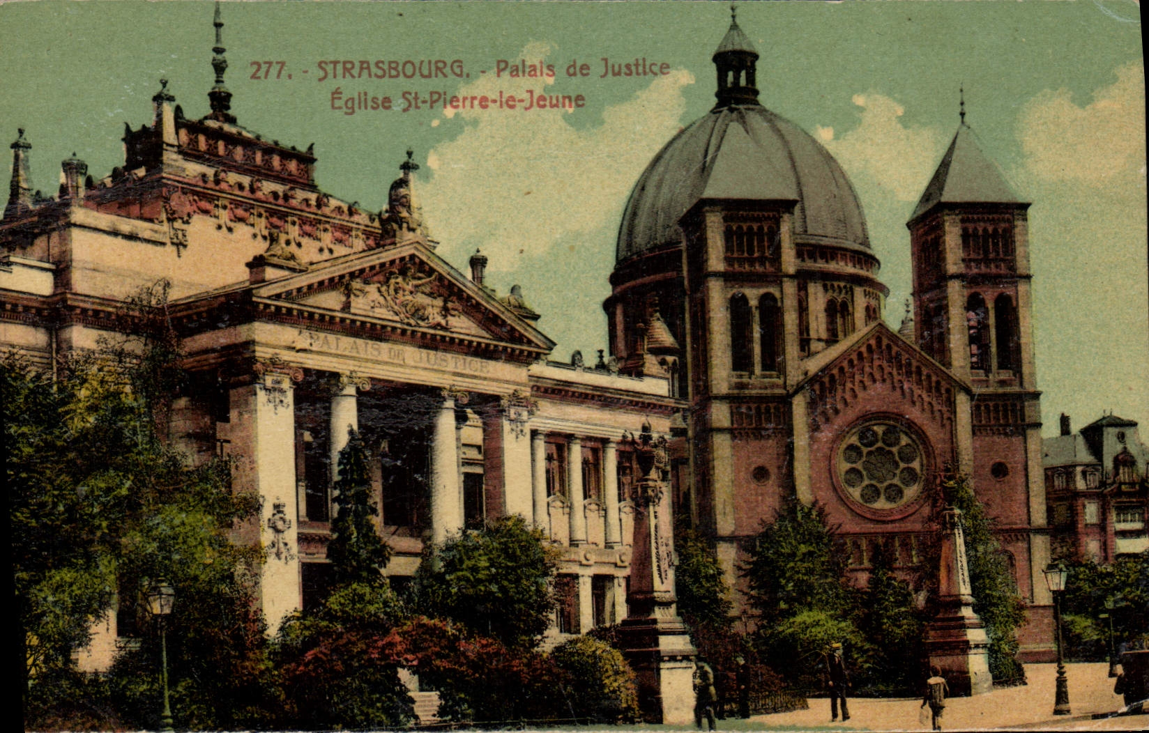 CPA Strasbourg Palais de Justice Eglise St Pierre le Jeune 