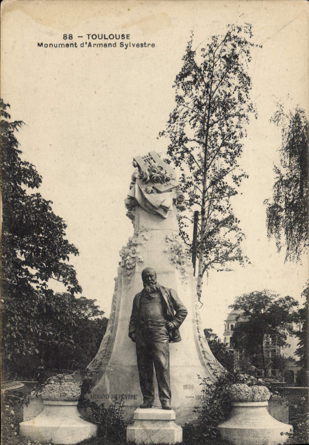 CPA Toulouse Monument d'Armand Sylvestre 