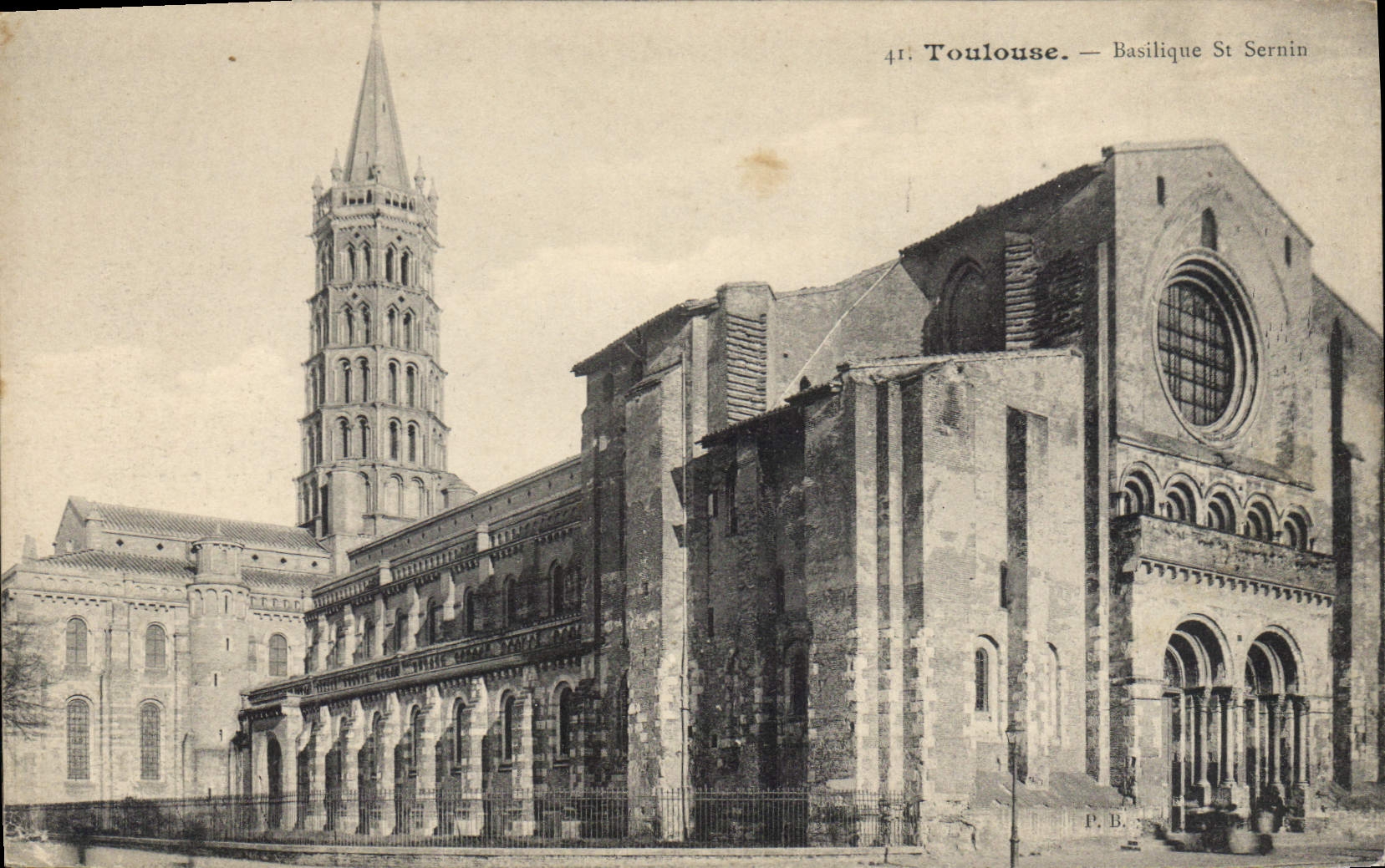 CPA Toulouse Basilique St Sernin 