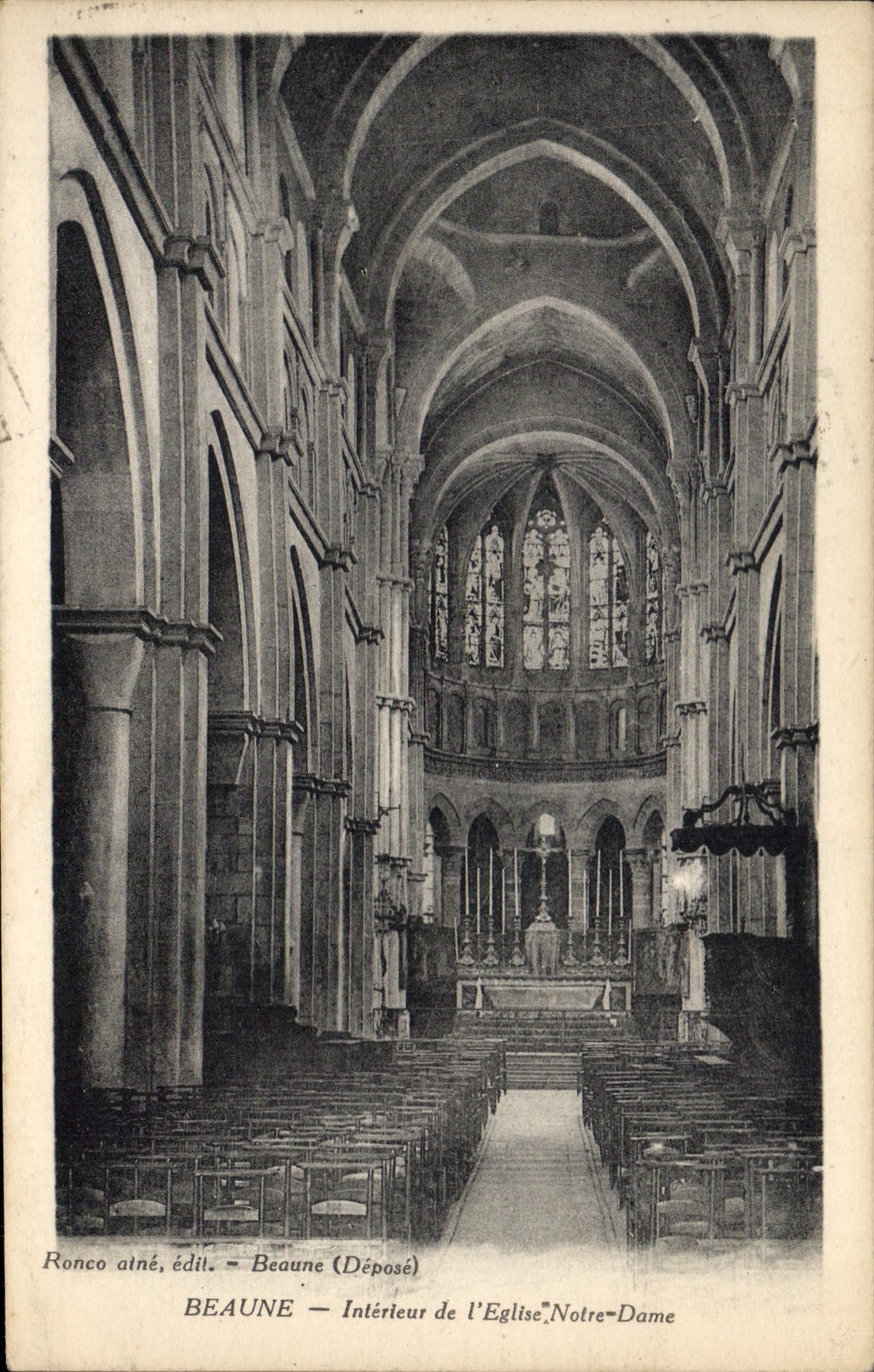 CPA Beaune interieur de l'eglise Notre Dame 