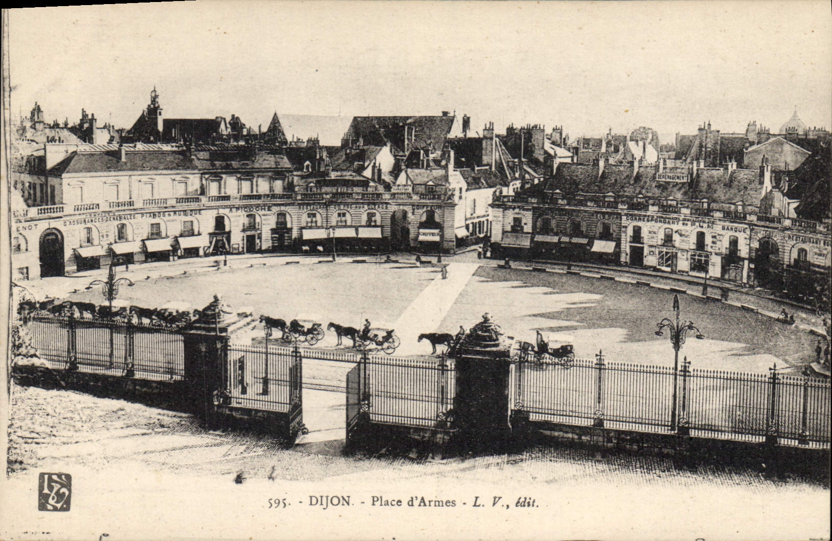 CPA Dijon place d'Armes 