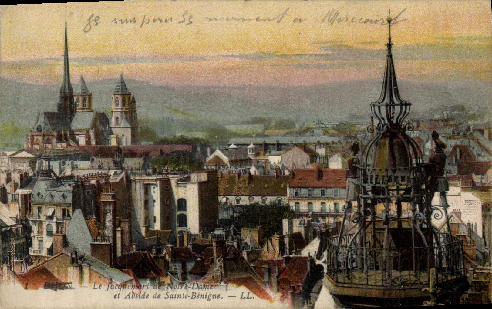 CPA Dijon Le Jacquemart de Notre Dame et Abside de Sainte Benigne