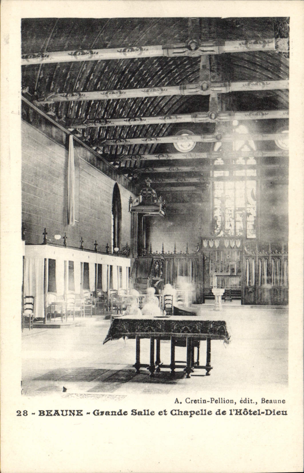 CPA Beaune grande salle et chapelle de l'hotel Dieu