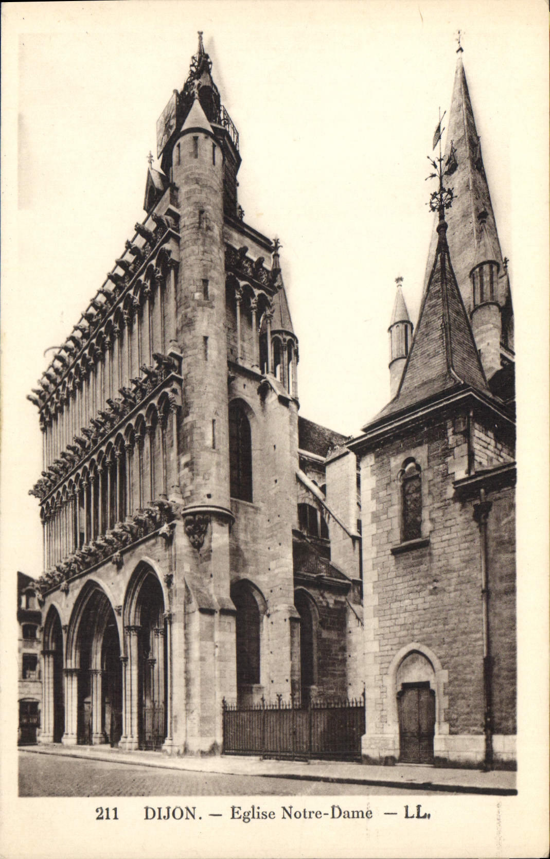CPA Dijon Eglise Notre Dame 